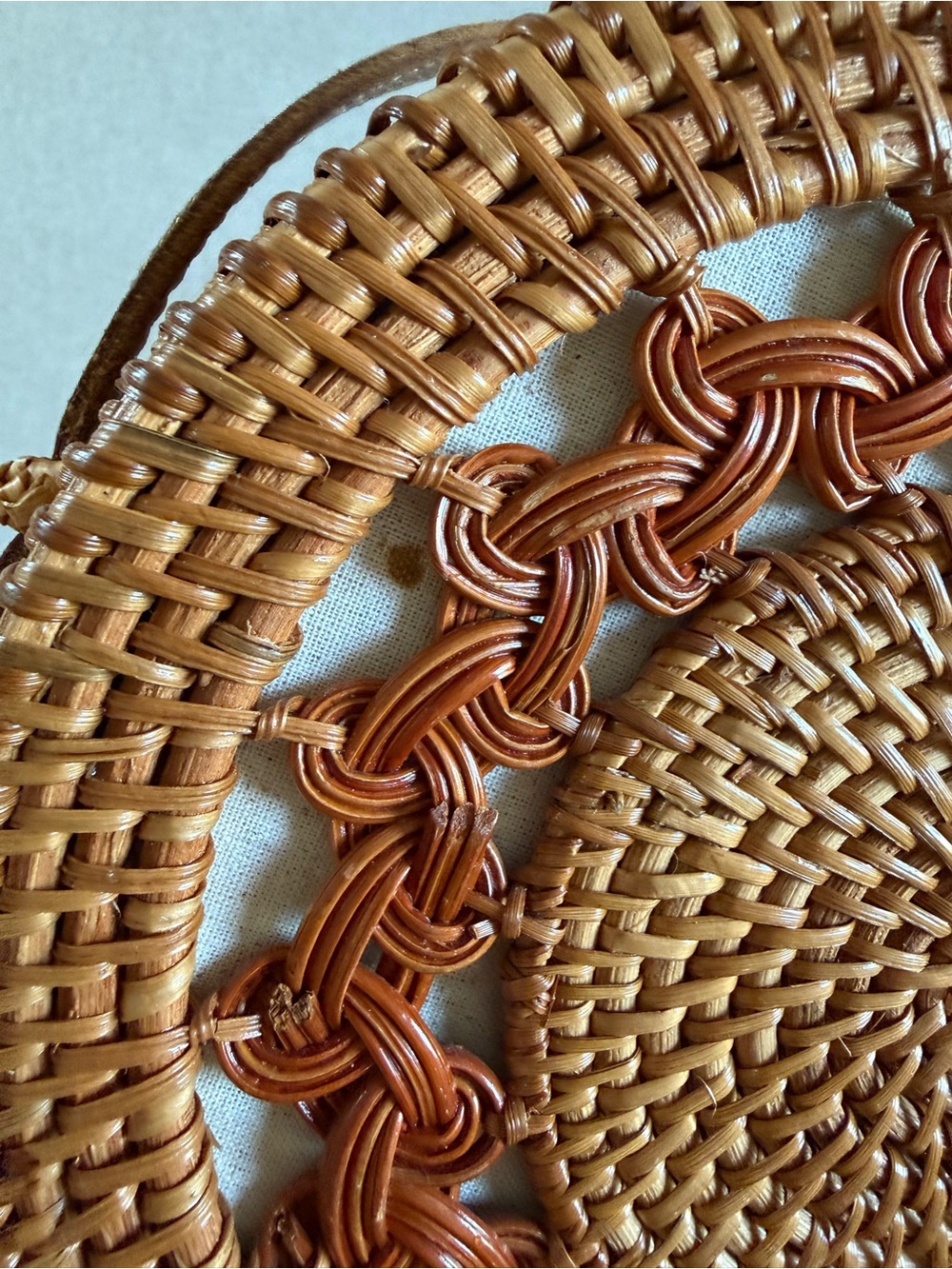 Small Rattan Bag - Picture 3 of 9